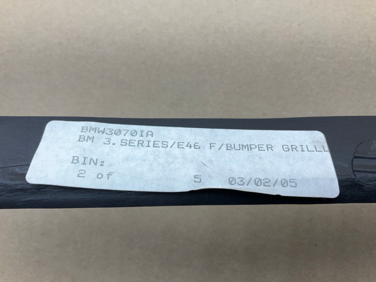 New Aftermarket Front Bumper Cover Grille - 1999-2001 BMW E46 3 Series Sedan