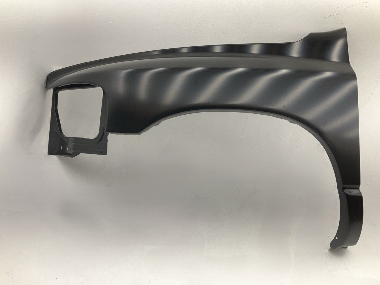 Front Left Driver Fender For 2002-05 Dodge Ram 1500, 2500, 3500 - AFTERMARKET