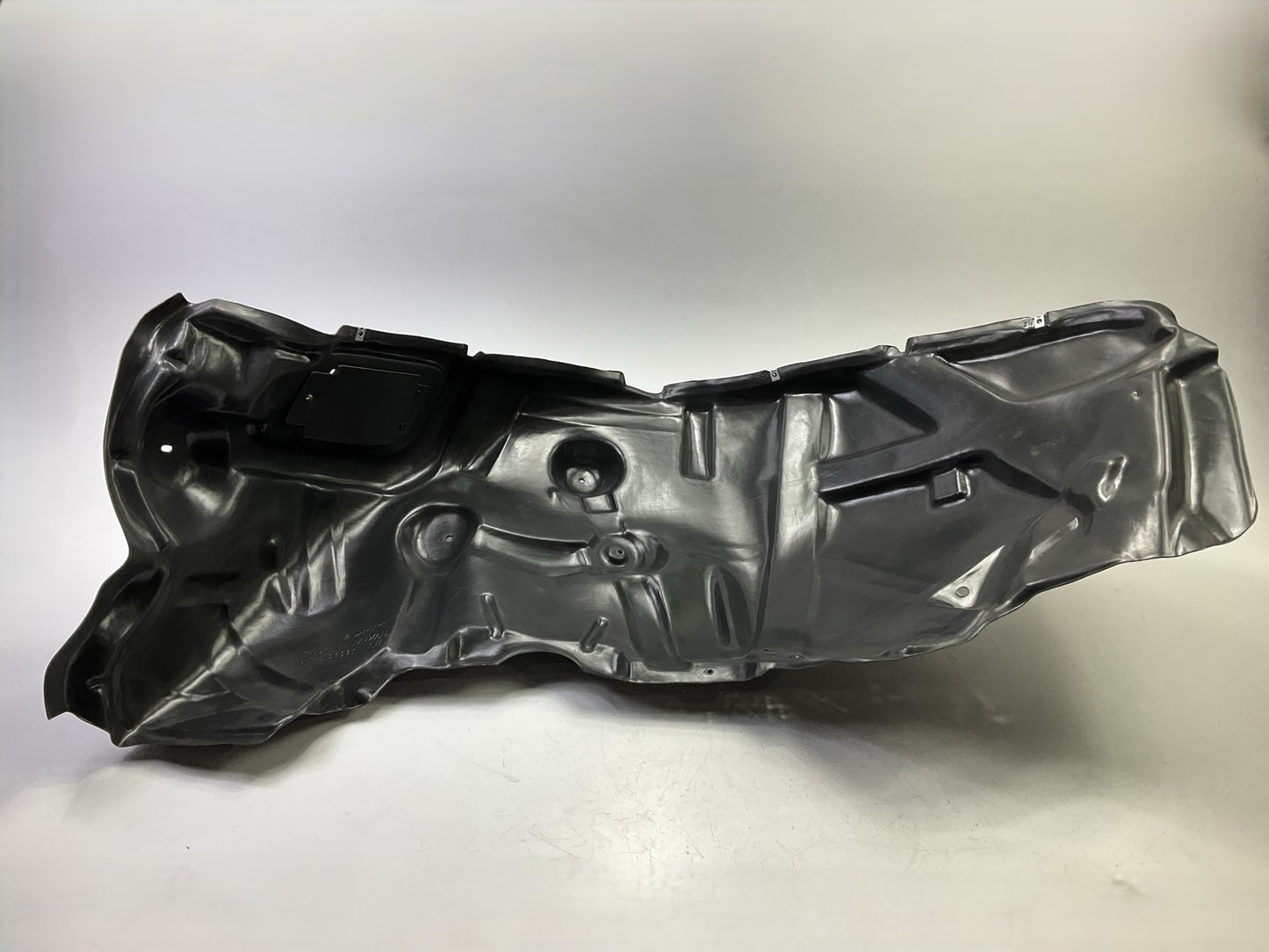 NEW AFTERMARKET Left Fender Liner For 2015-18 Ram 1500, 19-24 Classic 55112807AA