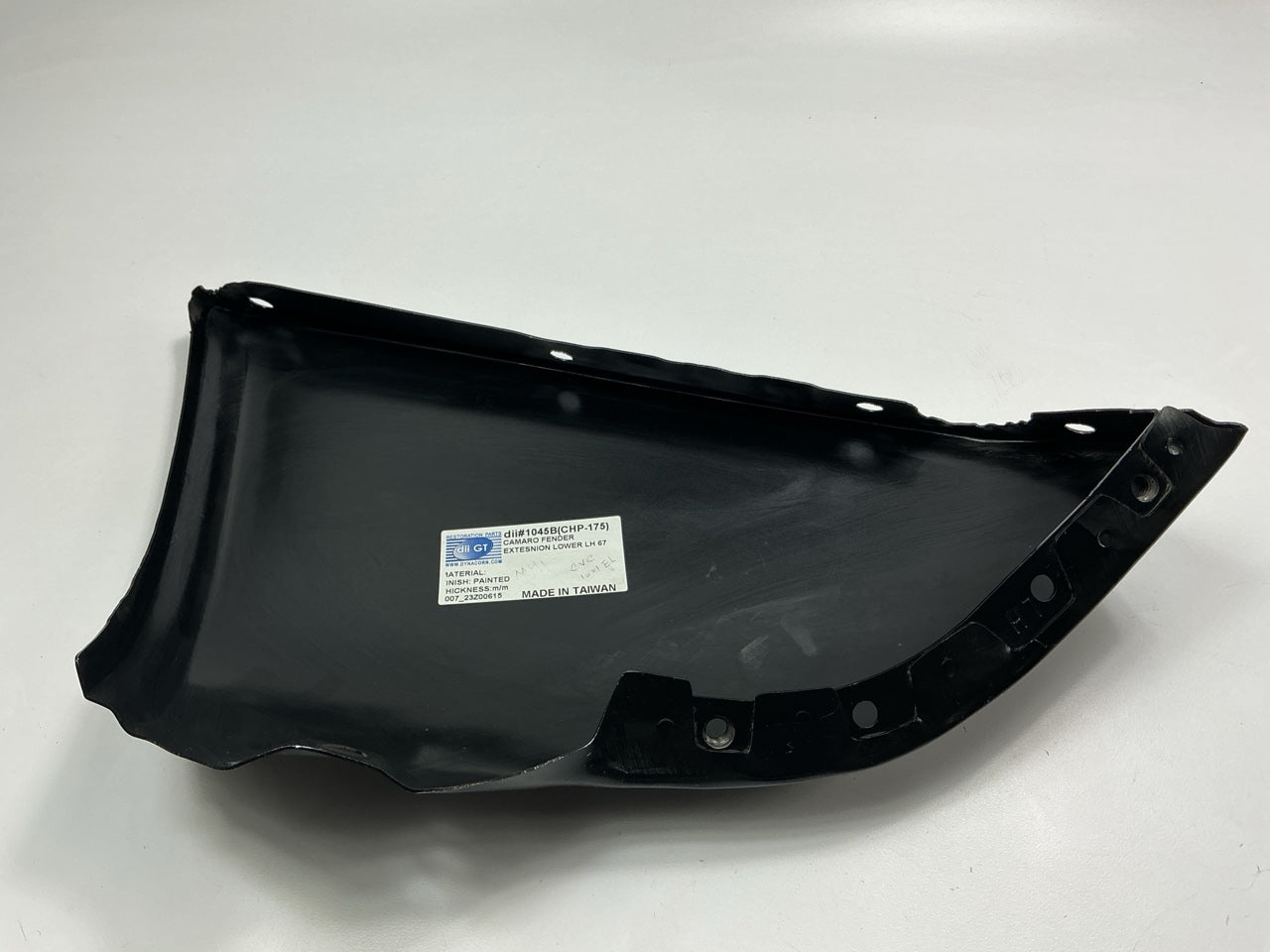 CHP175 1967-1698 Camaro Front Left Driver Fender Extension Moulding