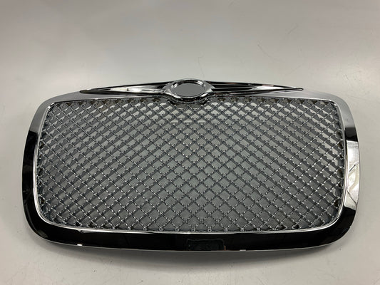 AFTERMARKET -  CHROME Grille Bentley Style For 2005-10 Chrysler 300 CR3C070AA