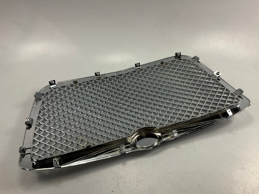 AFTERMARKET -  CHROME Grille Bentley Style For 2005-10 Chrysler 300 CR3C070AA