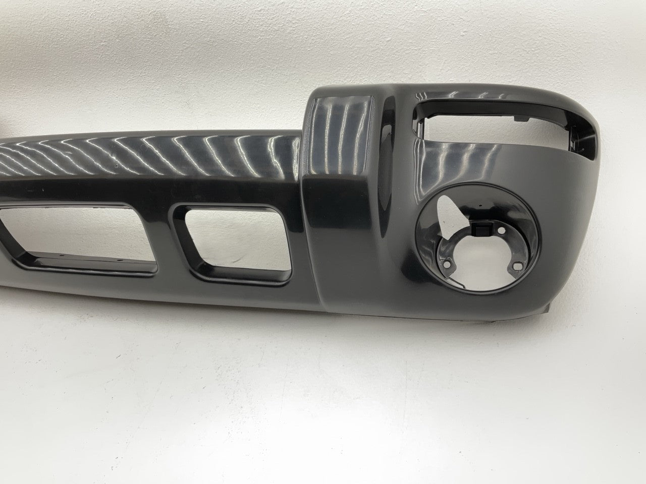 CRLB007AB Front Bumper Cover With Fog Light Holes For 2002-2004 Jeep Liberty