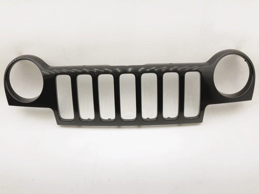 NEW AFTERMARKET CRLB070AA Grille For 2002-2004 Jeep Liberty, Matte Black