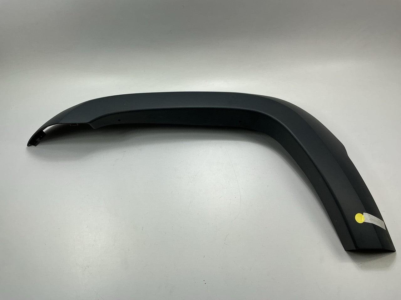 Front Left Driver Side Fender Body Flare Molding Gray - AFTERMARKET CH1268113