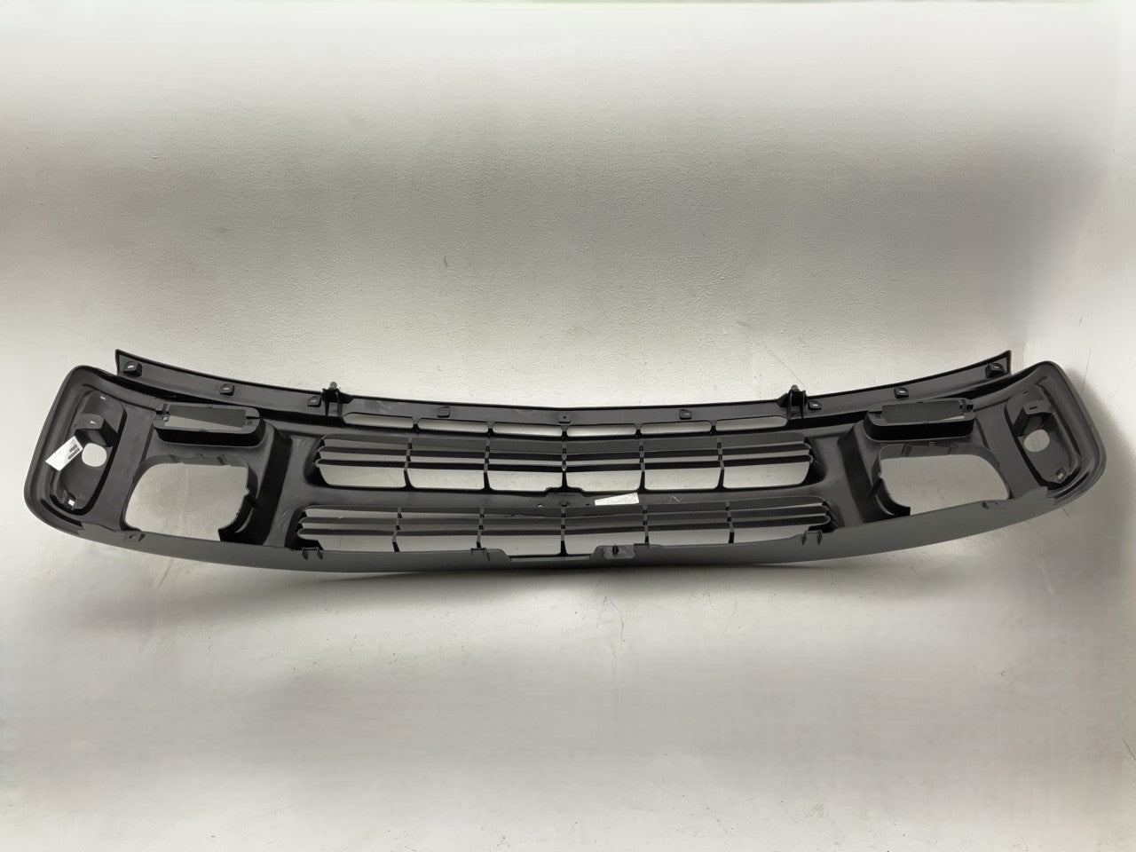 NEW CV07096GA Grille 1996-2002 Chevy Express 1500 2500 3500 Van, Gray Plastic