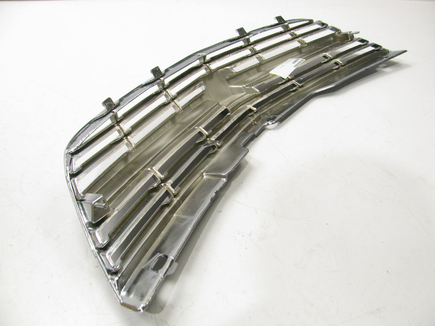 NEW AFTERMARKET - CV07110GA FRONT Grille For 2000-2005 Chevrolet Impala