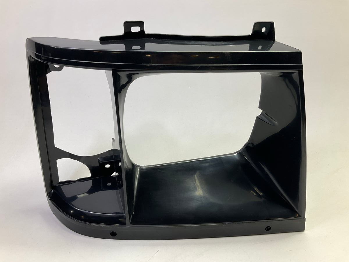 NEW AFTERMARKET Right Passenger Headlight Door Trim Bezel 85-94 Astro, Safari