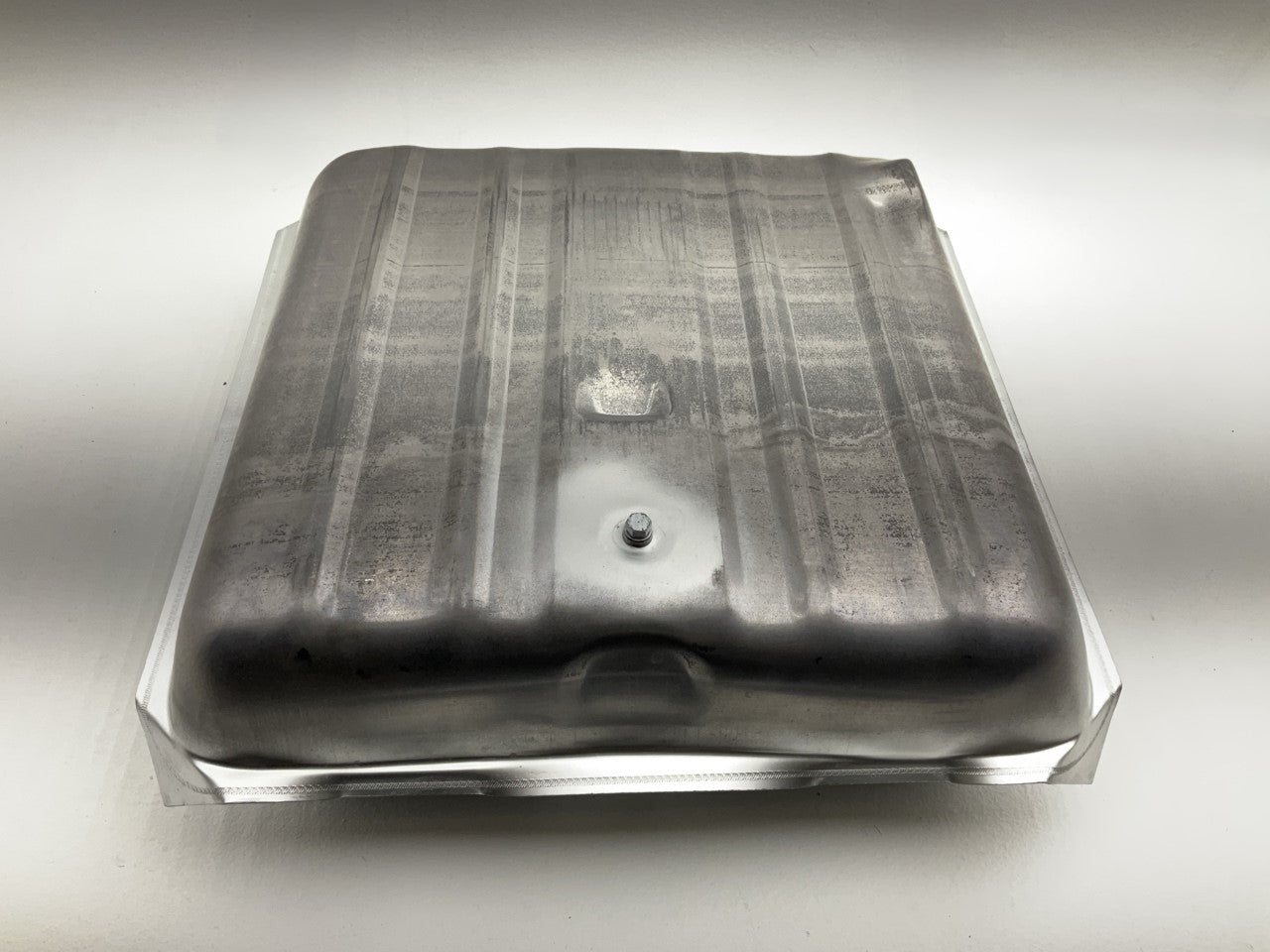 NEW - AFTERMARKET CVC9091U0 Fuel Gas Tank For 1957 Chevrolet W/ Vent & Drain
