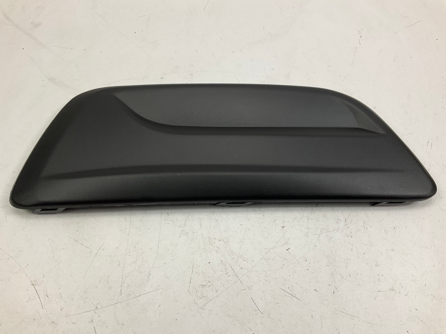 NEW AFTERMARKET CVM1095HR Front Right Fog Light Bumper Cover