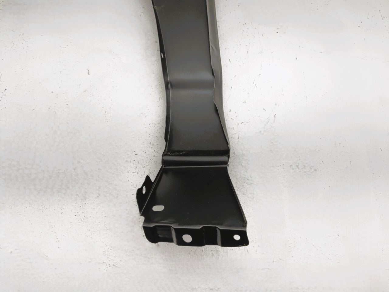 AFTERMARKET Front Right Passenger Side Fender 2000-05 Monte Carlo - GM1241279
