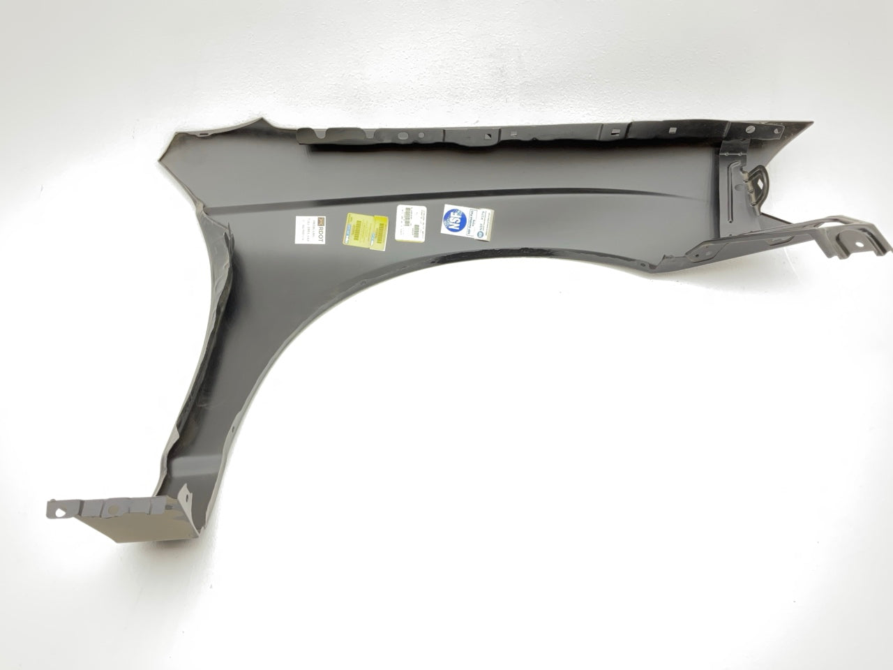 NEW AFTERMARKET CVM2001F1 Front Left Fender - 2006-2007 Chevy Monte Carlo