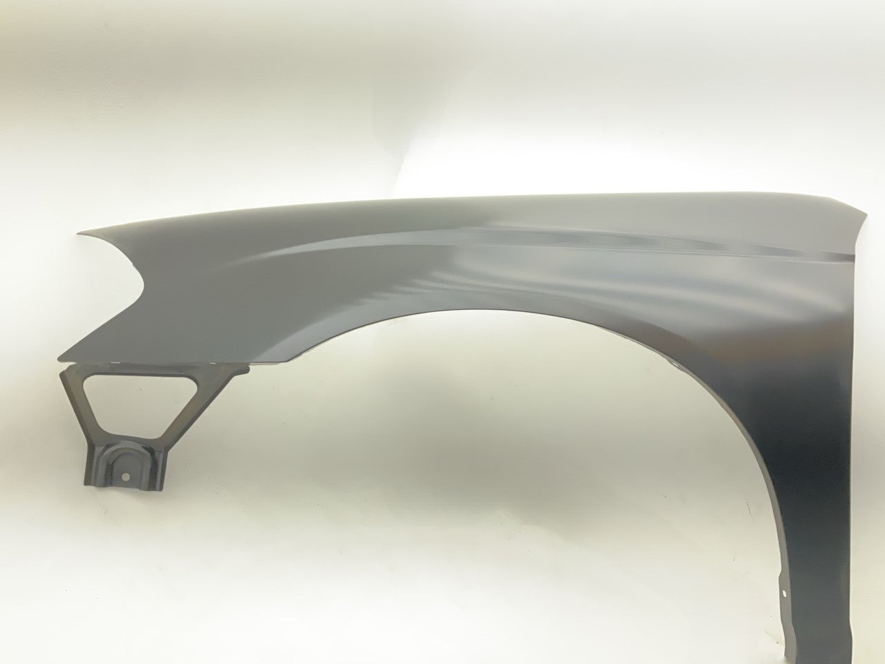 NEW CVM2001FL Fender - 2006-2007 Chevy Monte Carlo, Front Left Driver Side