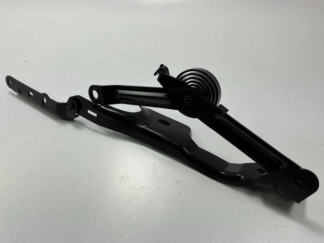 NEW - AFTERMARKET CVM2083AL Left Hood Hinge For 1981-1988 Chevrolet Monte Carlo