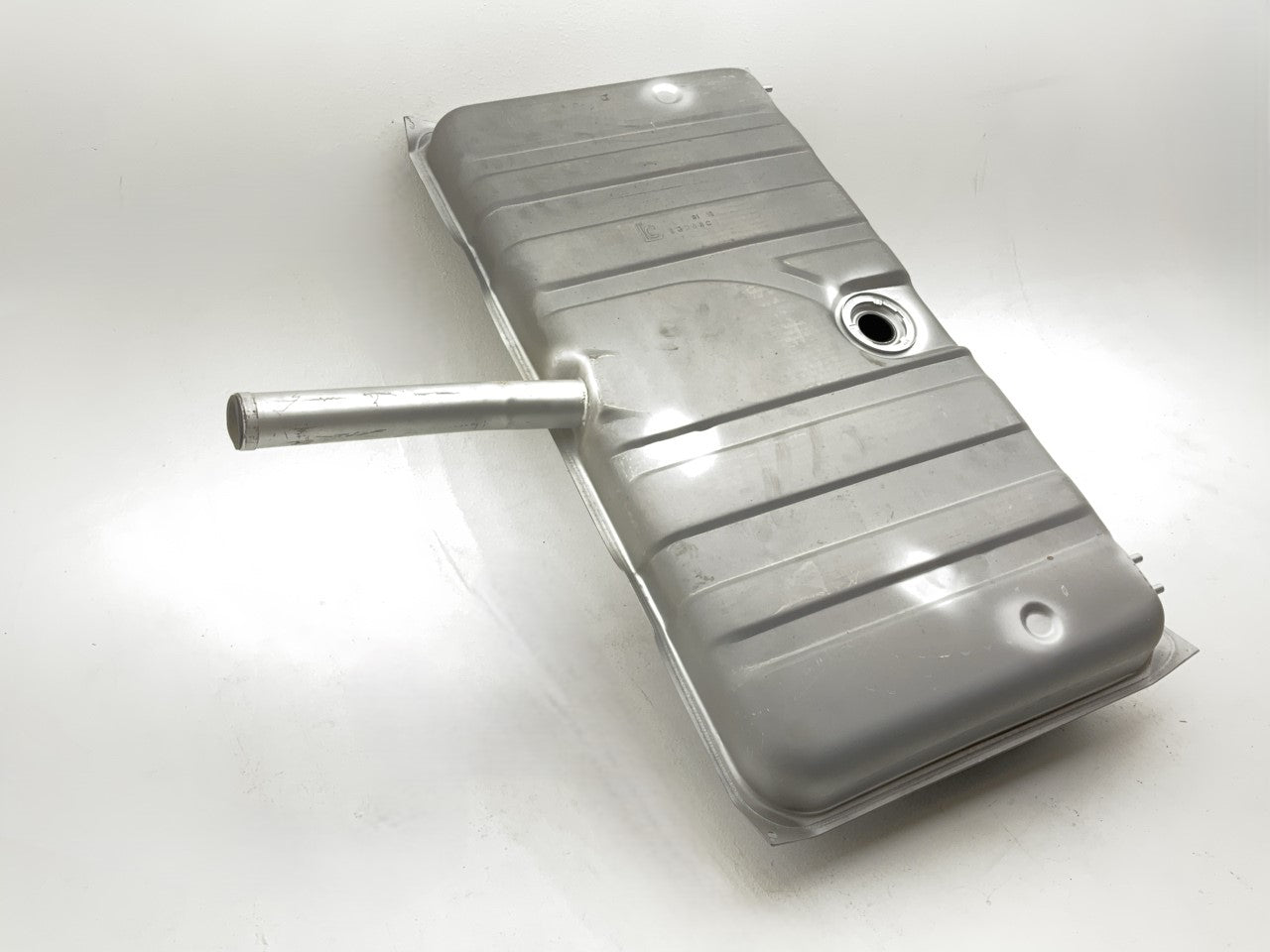 AFTERMARKET - Fuel Gas Tank 18 Gallon W/O EEC For 1968-70 Chevy Nova