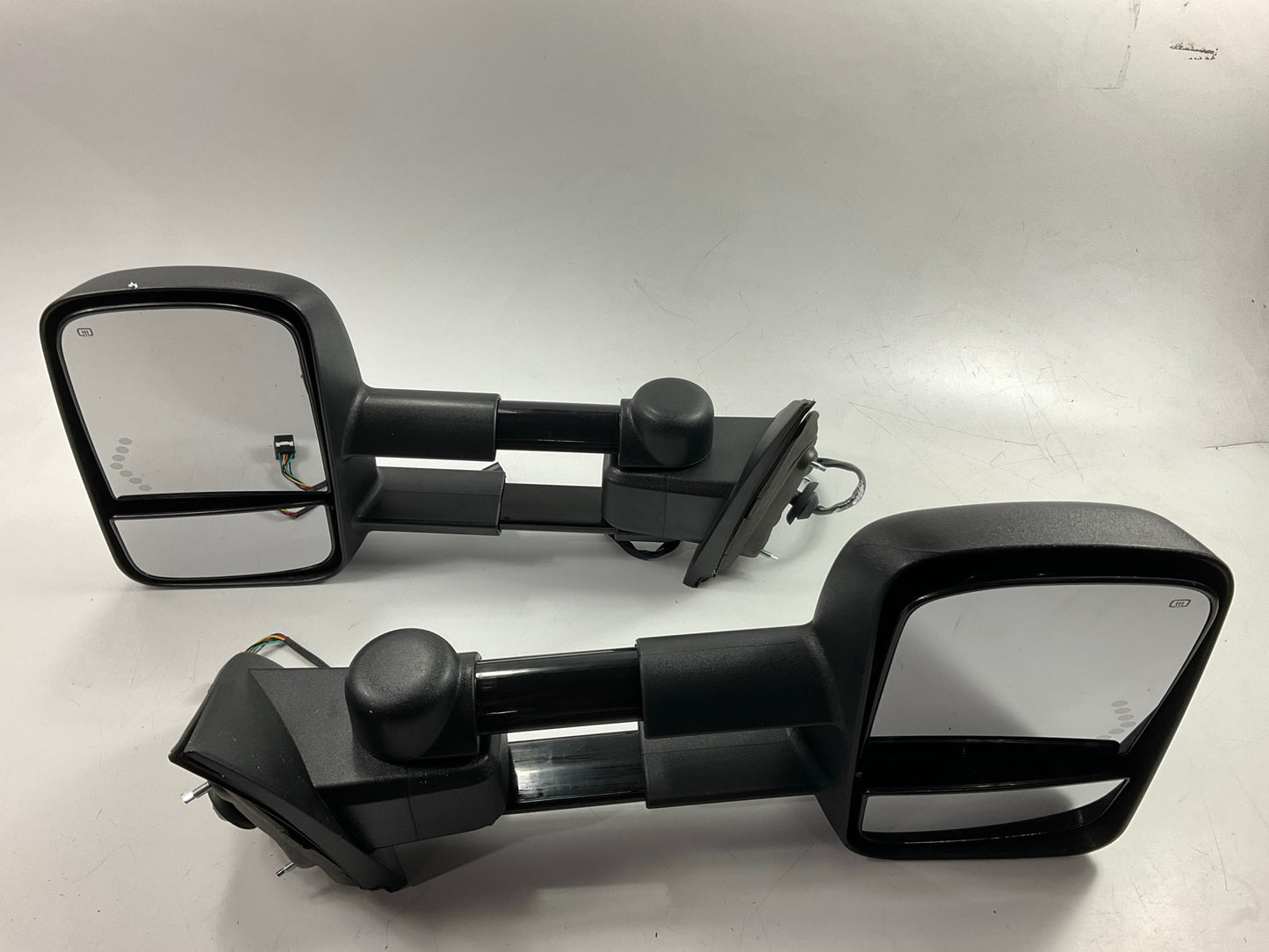 Power + Heated + Turn Signal Tow Mirror Set - 2015-2019 GMC Sierra 2500 3500 HD