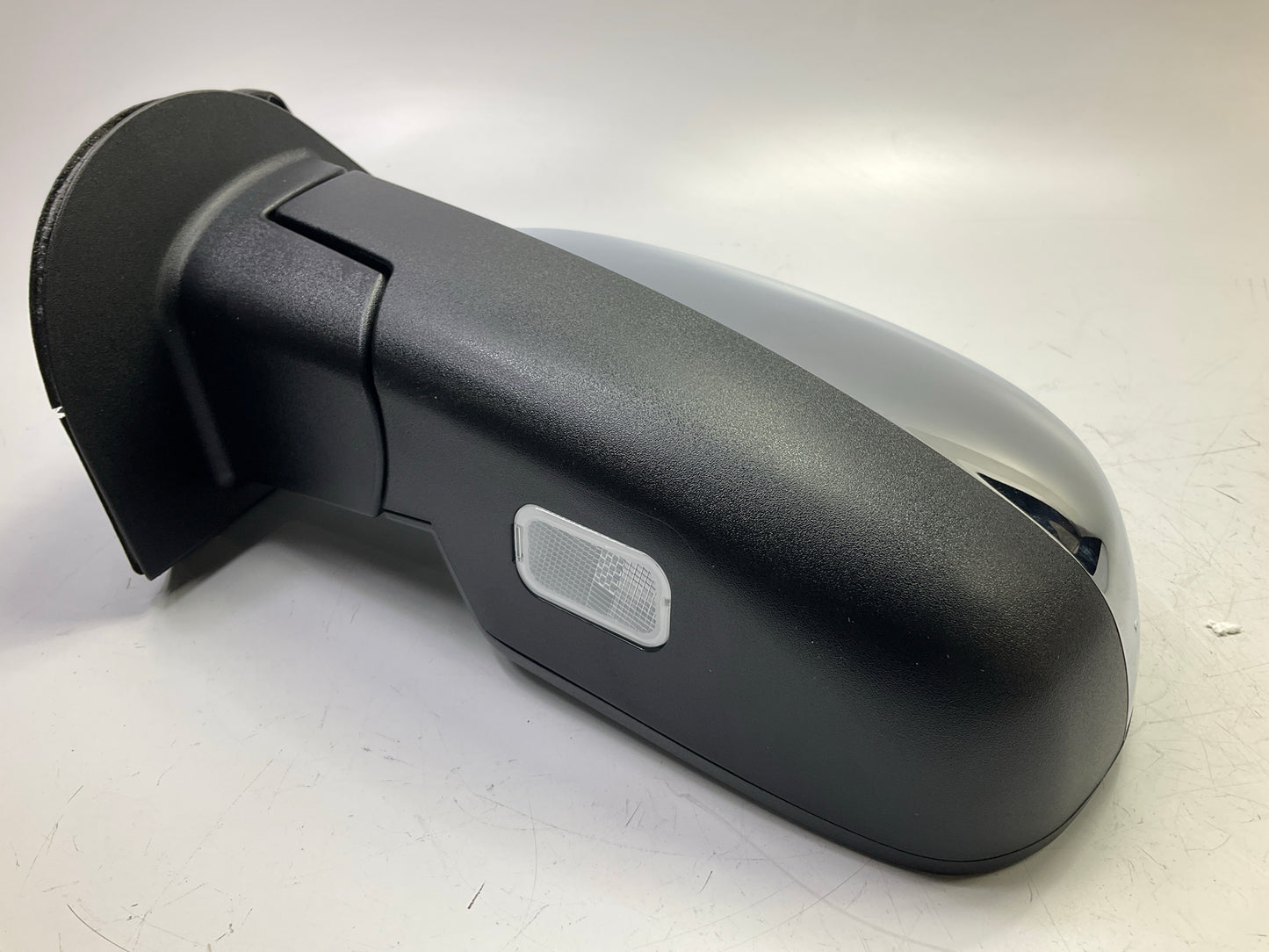 NEW AFTERMARKET Heated W/ Turn Signal LEFT Door Mirror 2007-14 Tahoe, Suburban