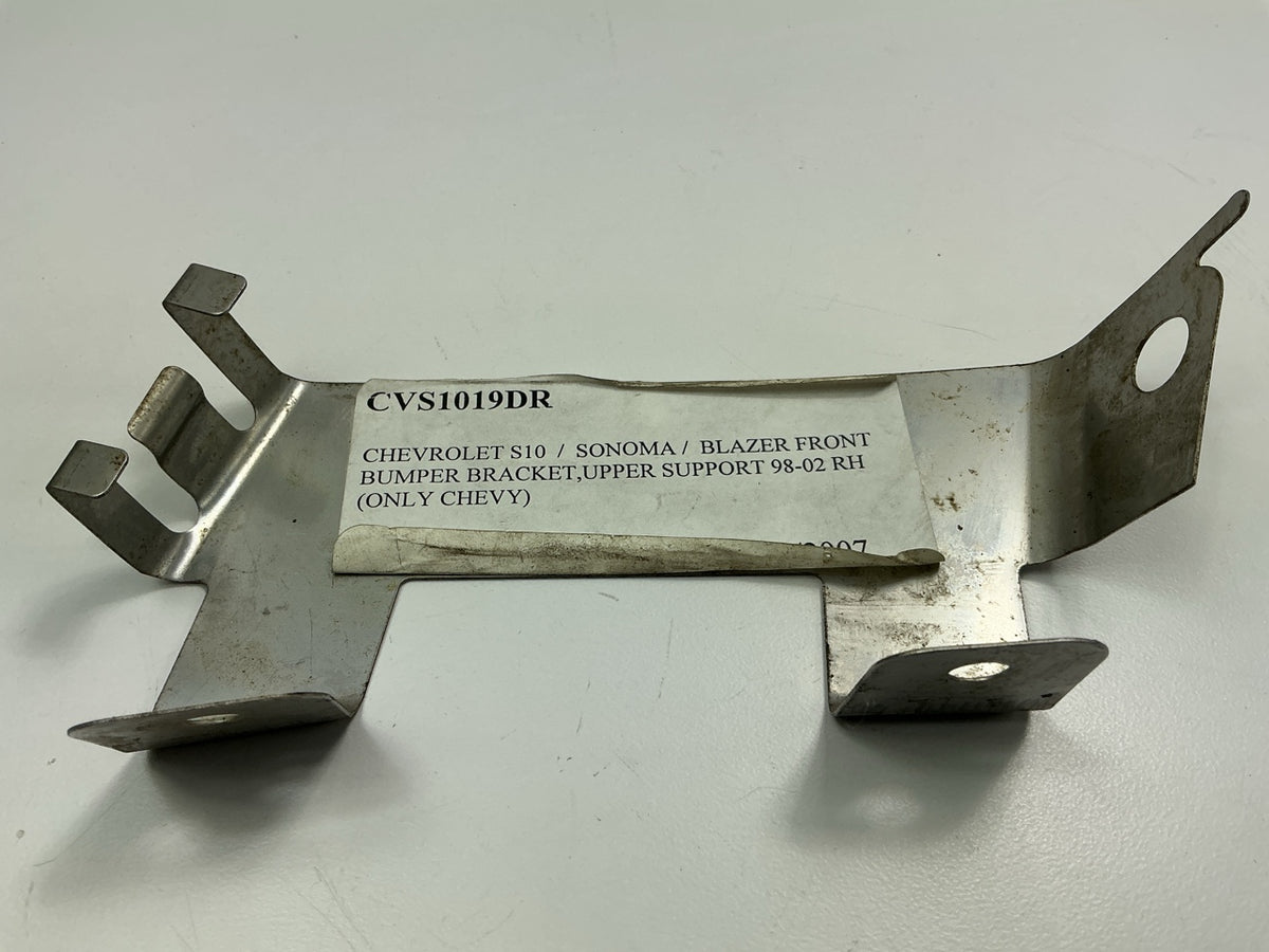 NEW AFTERMARKET Front Right Upper Bumper Reinforcement Bracket