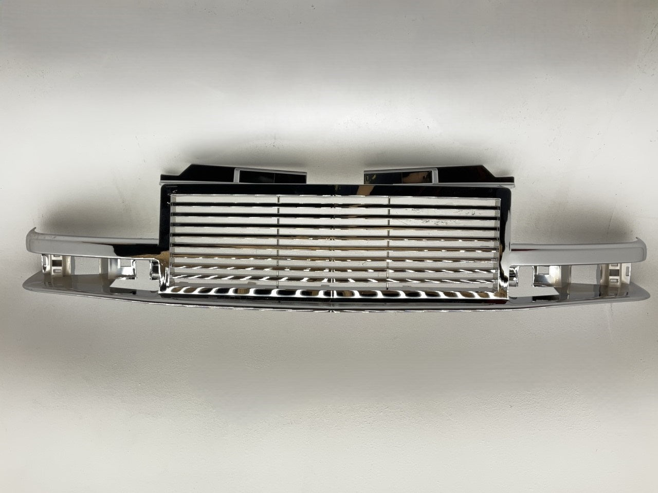 CVS1070AQ Front Grille 1998-2004 Chevy S10 Blazer Truck Chrome Horizontal Billet