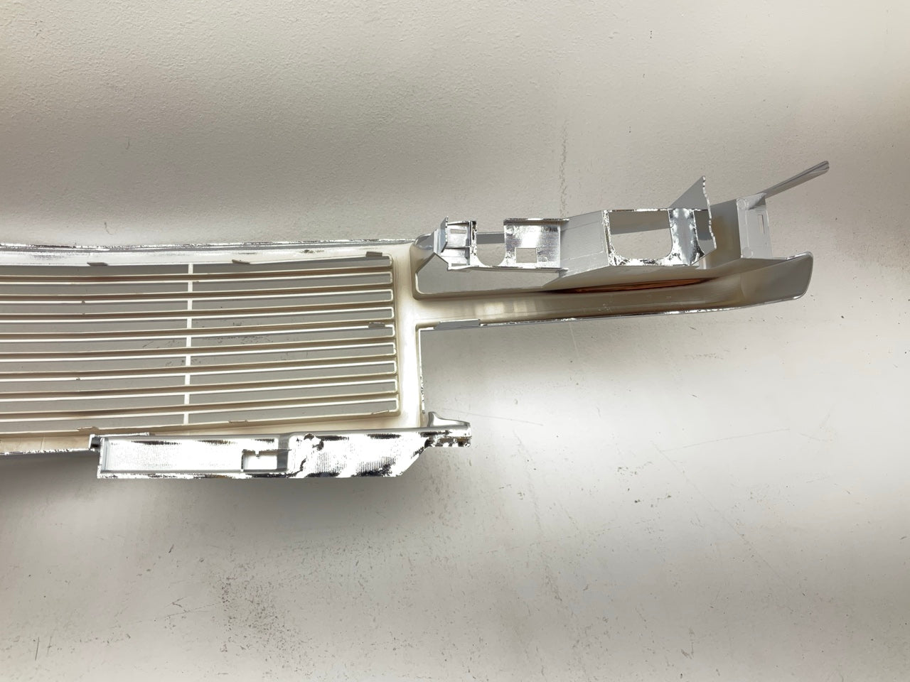 CVS1070AQ Front Grille 1998-2004 Chevy S10 Blazer Truck Chrome Horizontal Billet