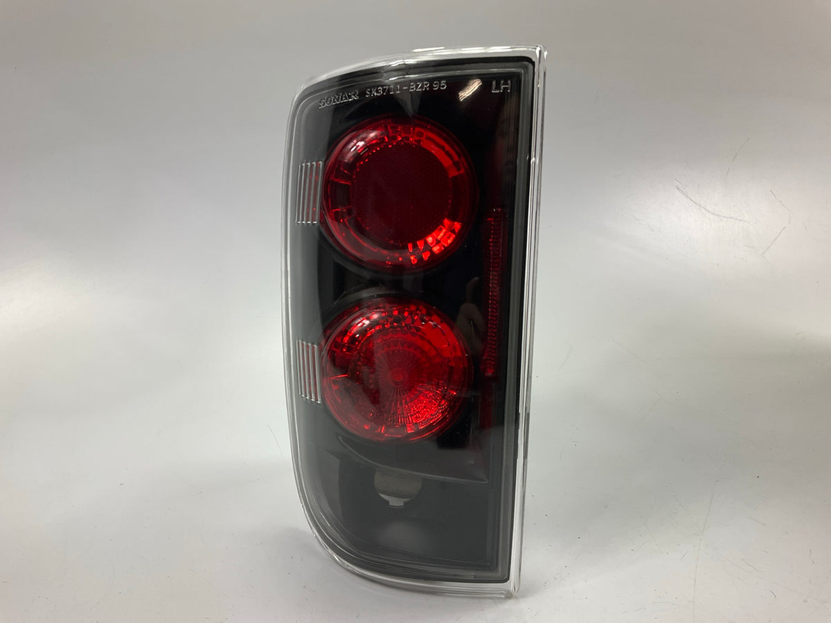NEW AFTERMARKET Tail Light Lamp Housing For 1995-05 Chevy Blazer, Jimmy