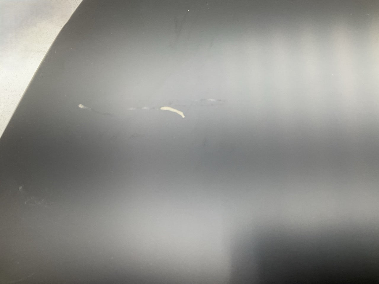 SCRATCHED - AFTERMARKET CVT1001RL Front Left Driver Fender Replaces # 88944420