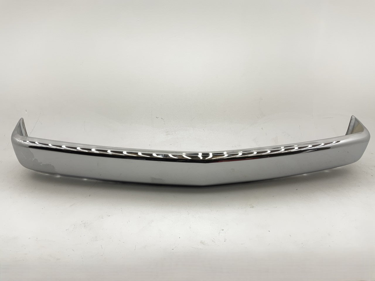NEW CVT1008HC Chrome Steel Smooth Front Bumper 1988-1998 Chevy C1500 C2500 C3500
