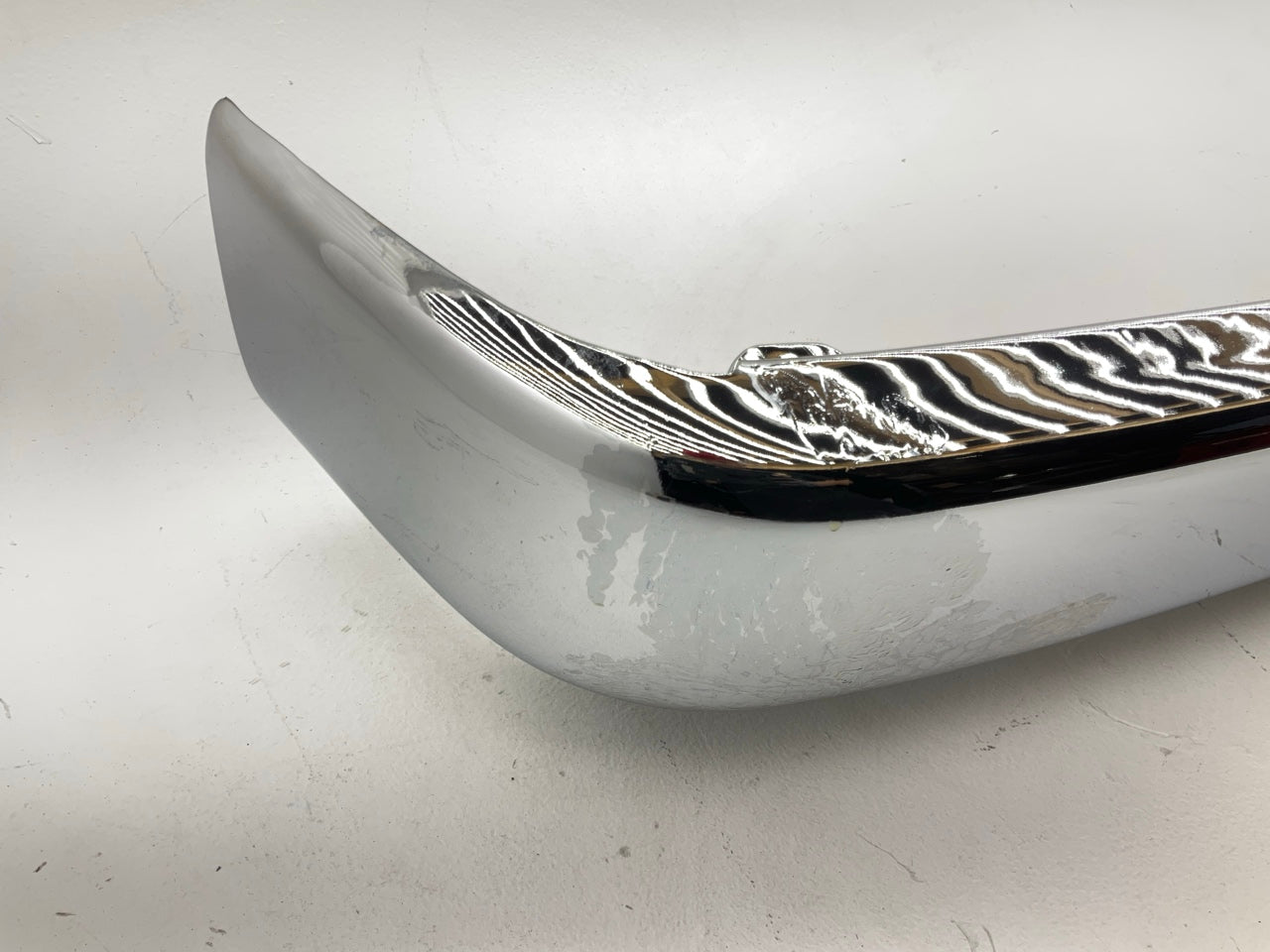 NEW CVT1008HC Chrome Steel Smooth Front Bumper 1988-1998 Chevy C1500 C2500 C3500