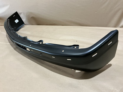 CVT1008PB Front Bumper Face Bar - 1999-2002 Chevy Silverado 1500, 2000-06 Tahoe