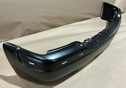 CVT1008QB Front Bumper 99-02 GMC Sierra 1500, 01-02 Sierra 2500 HD Painted Black