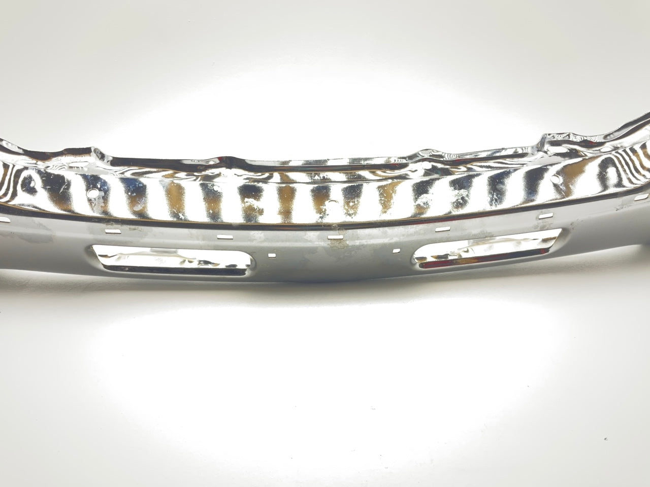 New Replacement Chrome Front Bumper Bar 1999-2002 GMC Sierra, 00-06 Yukon