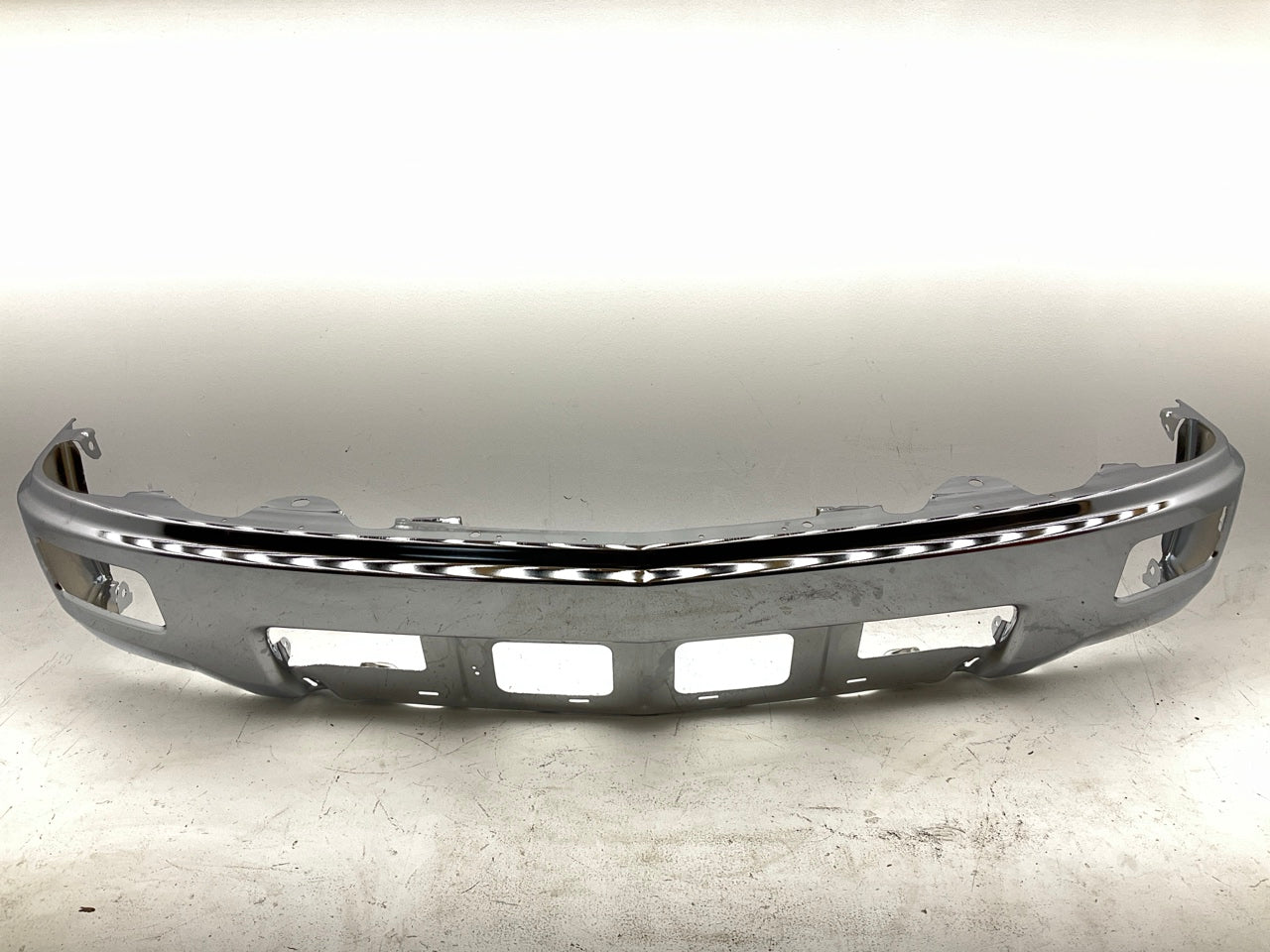 2014-2015 Chevy Silverado 1500 Front Bumper Face Bar Chrome W/ Fog Hole