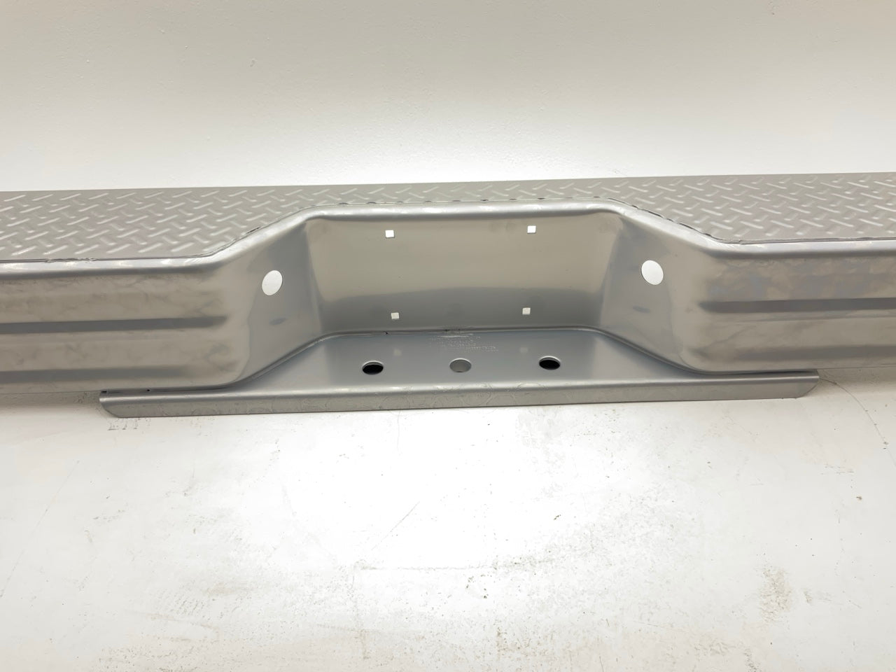 UNIVERSAL Rear Heavy Duty Bumper - For Dodge Ford Chevy GMC Pickup Truck