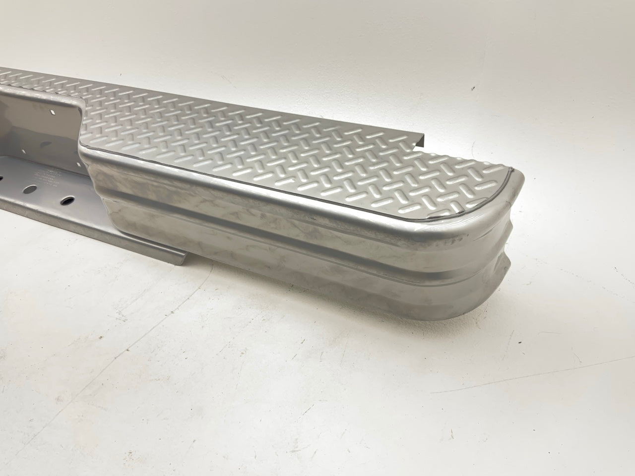 UNIVERSAL Rear Heavy Duty Bumper - For Dodge Ford Chevy GMC Pickup Truck