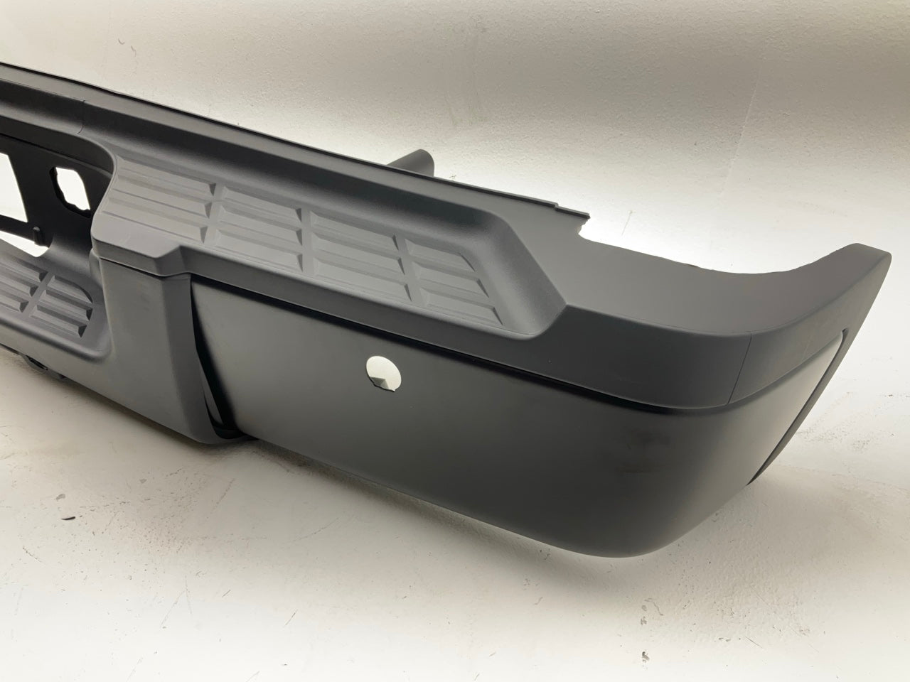 CVT1018XJ Black Rear Step Bumper - 2007-10 Chevy Silverado 2500 3500 HD DUALLY