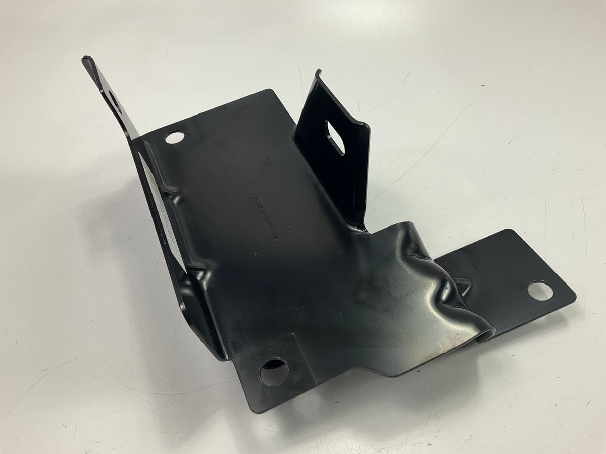 NEW AFTERMARKET CVT1019KR Front Inner Bumper Bracket