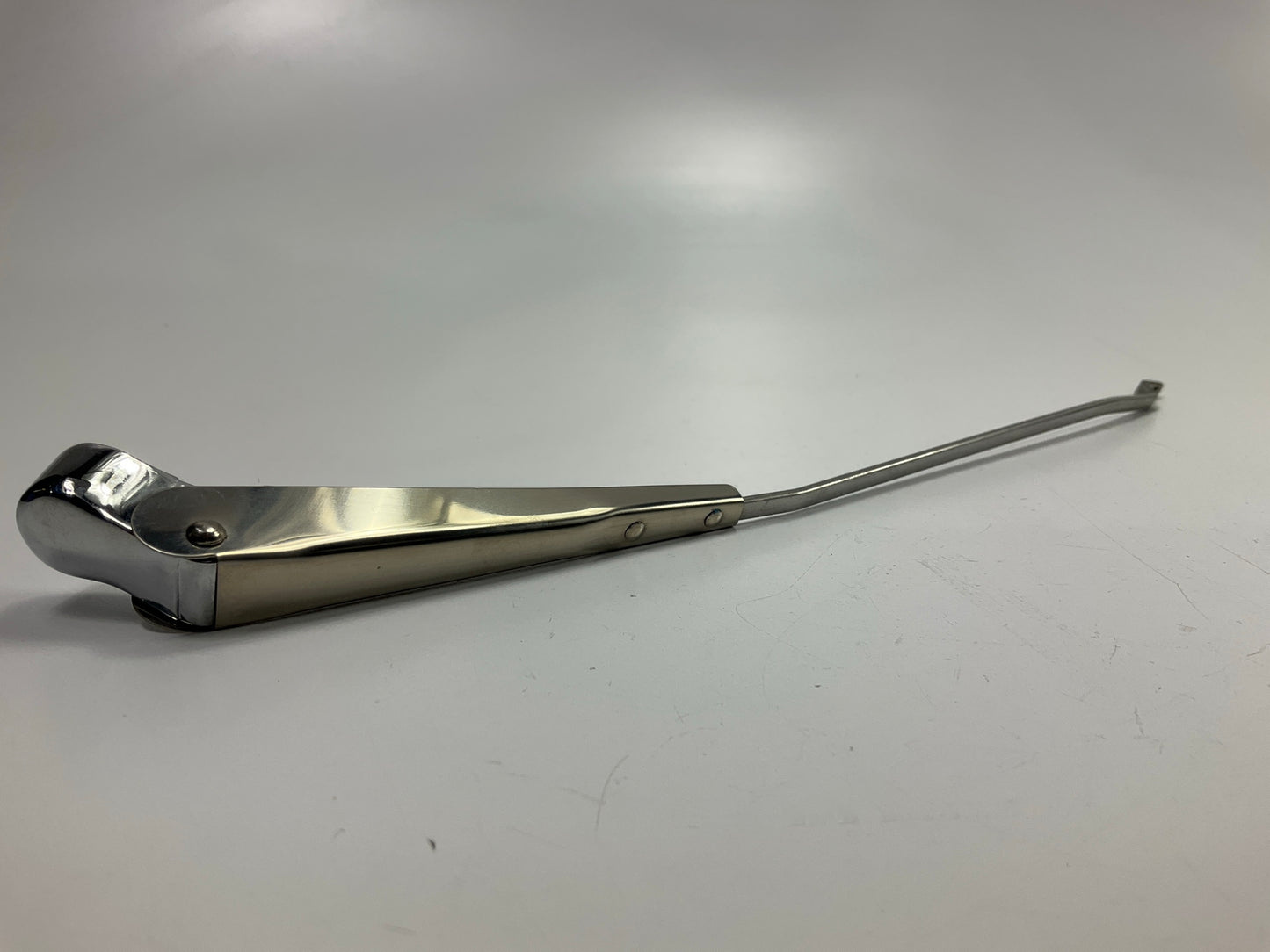 CVT1026ER Right Wiper Arm - 1954-1959 Chevy Pickup