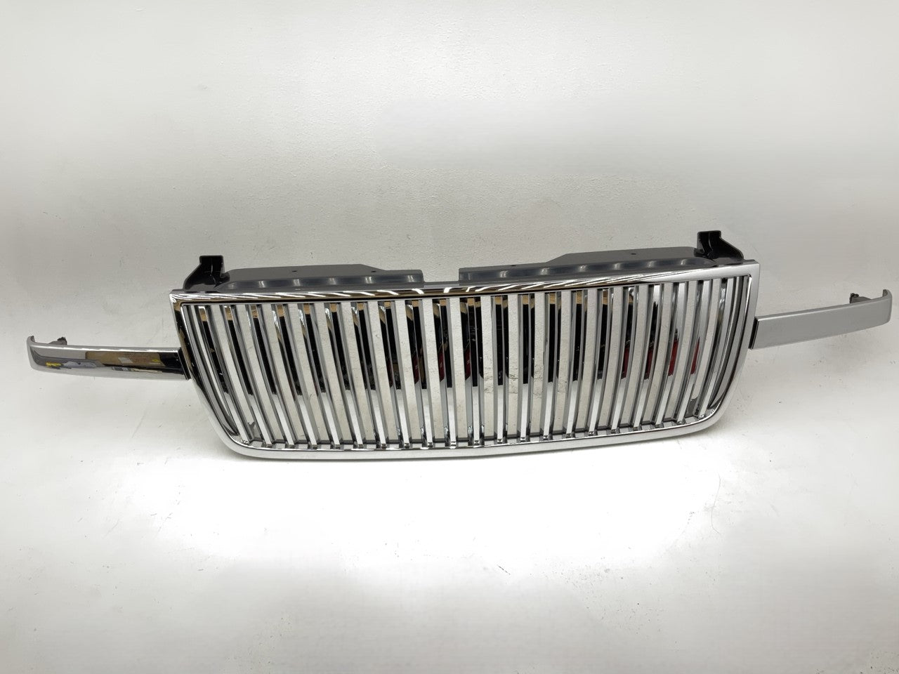 AFTERMARKET Front Vertical Hood Chrome Grille Replaces # 88968933