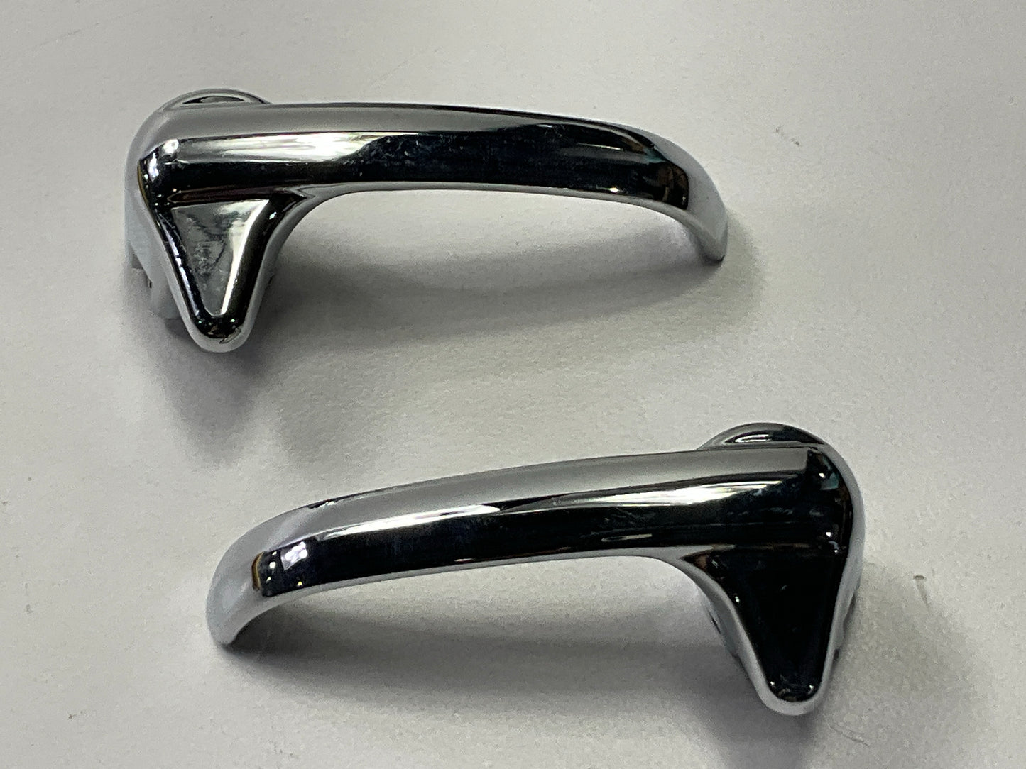 NEW AFTERMARKET LEFT / RIGHT Chrome Vent Window Handles For 1951-55 Chevy Truck