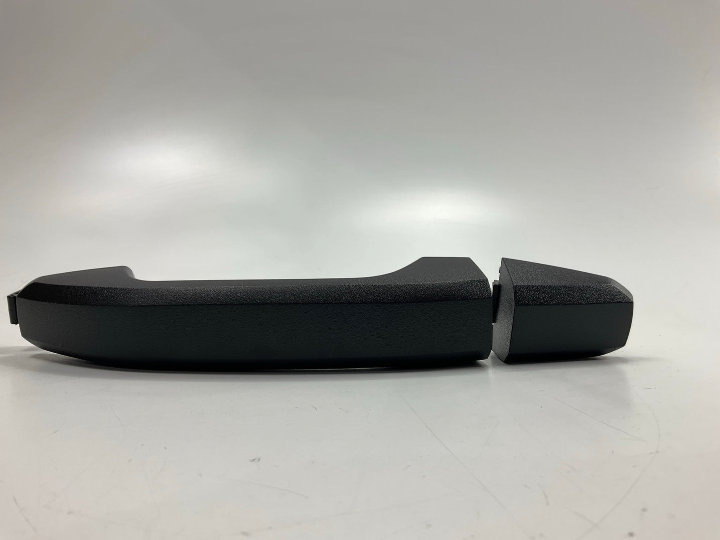 NEW AFTERMARKET Rear Left Exterior Door Handle 22923605, 22923599