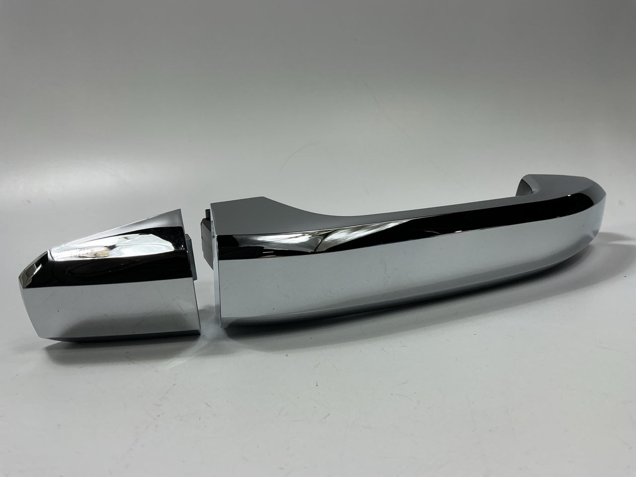 AFTERMARKET - Rear Right Exterior Door Handle - GM1520151