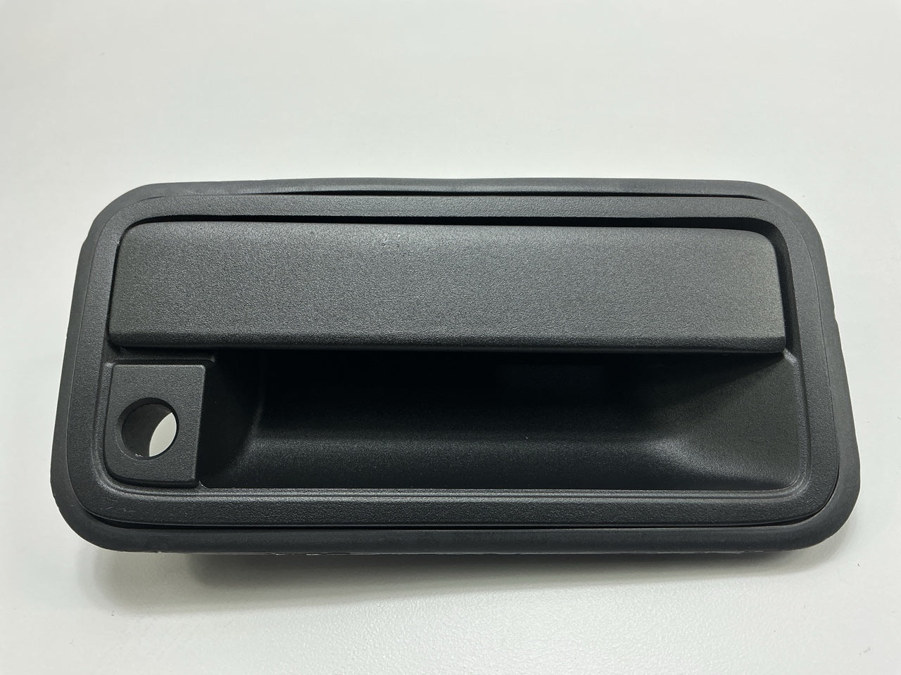 NEW Aftermarket CVT1086MR Front Right Exterior Outside Door Handle