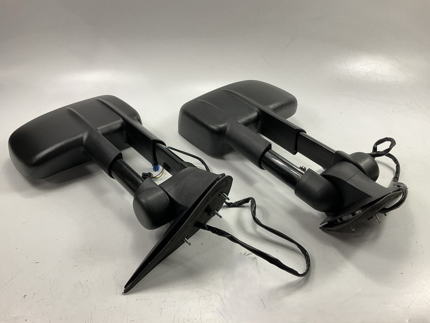 NEW CVT1087BA2 Power Heated Towing Mirror Set W/ Turn Signal 03-06 Silverado