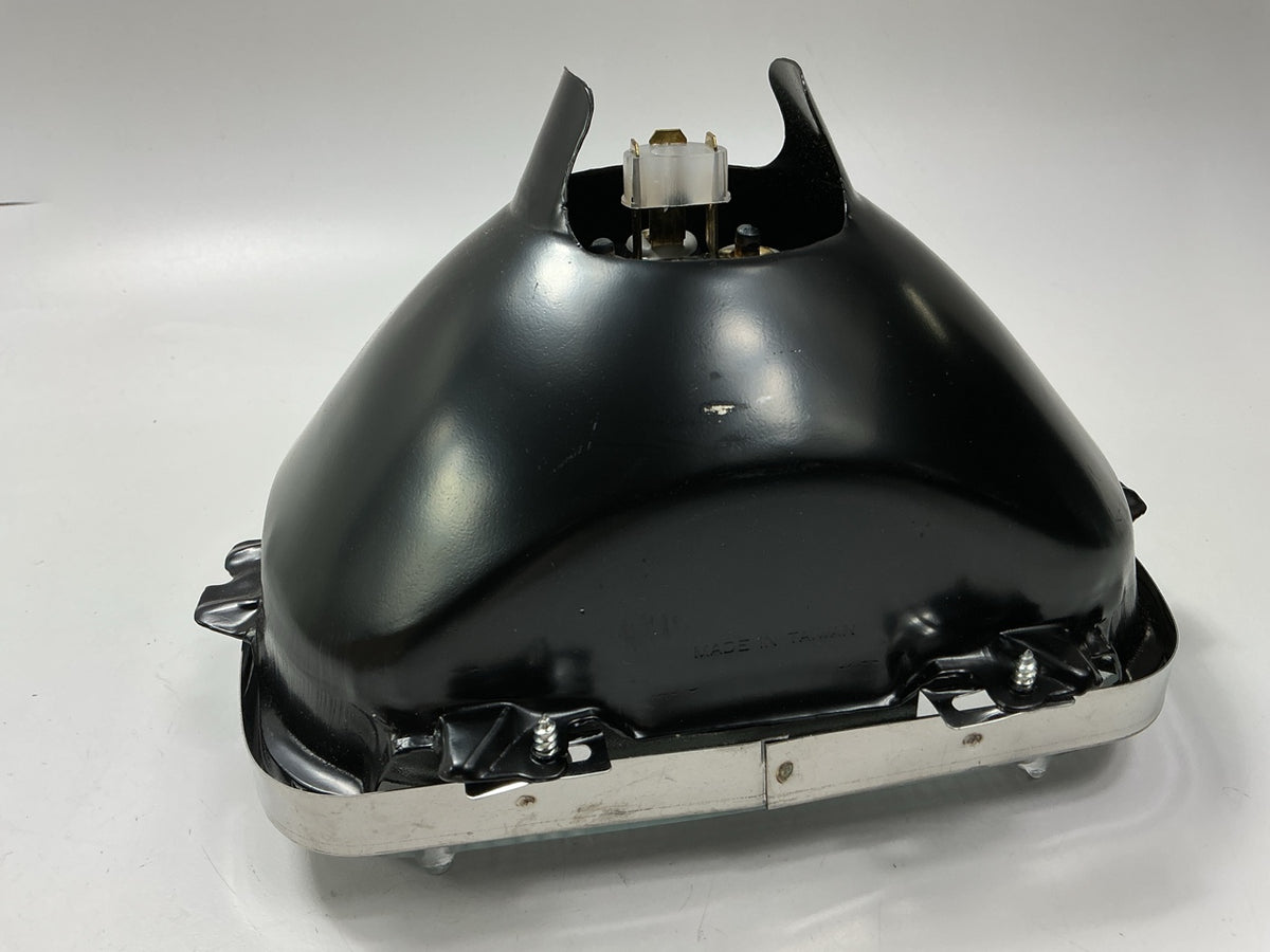 NEW AFTERMARKET Left / Right Headlight Headlamp