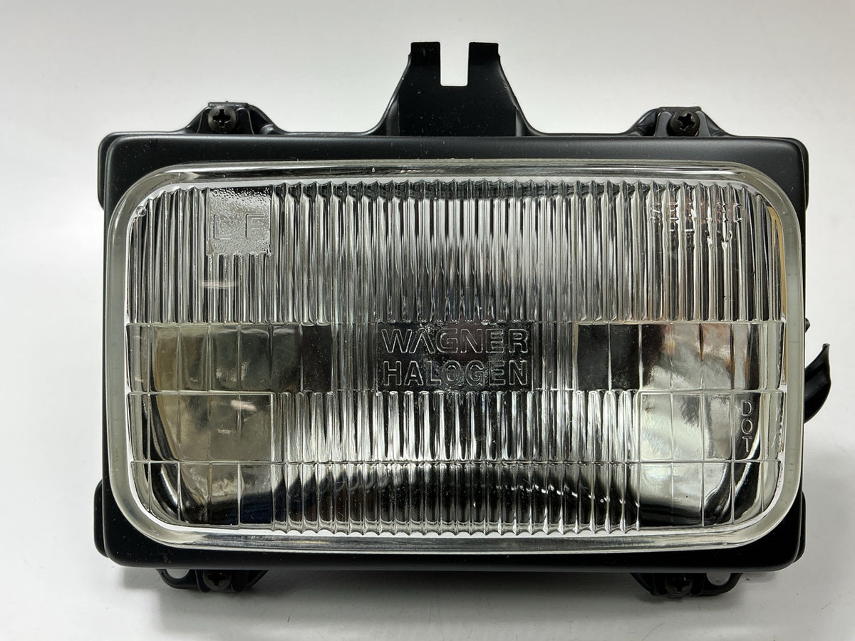 NEW AFTERMARKET CVT1091KR Right Headlight Headlamp - GM2501123
