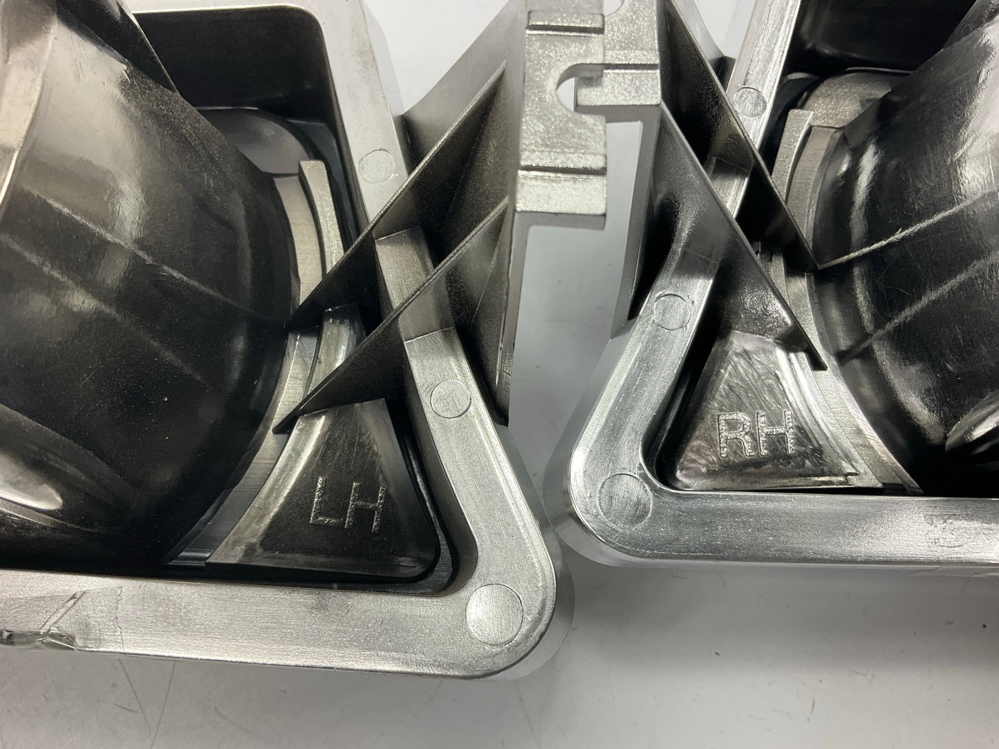 NEW Clear Euro Headlights Head Lamp SET Pair 2003-2006 Chevy Silverado 1500 2500