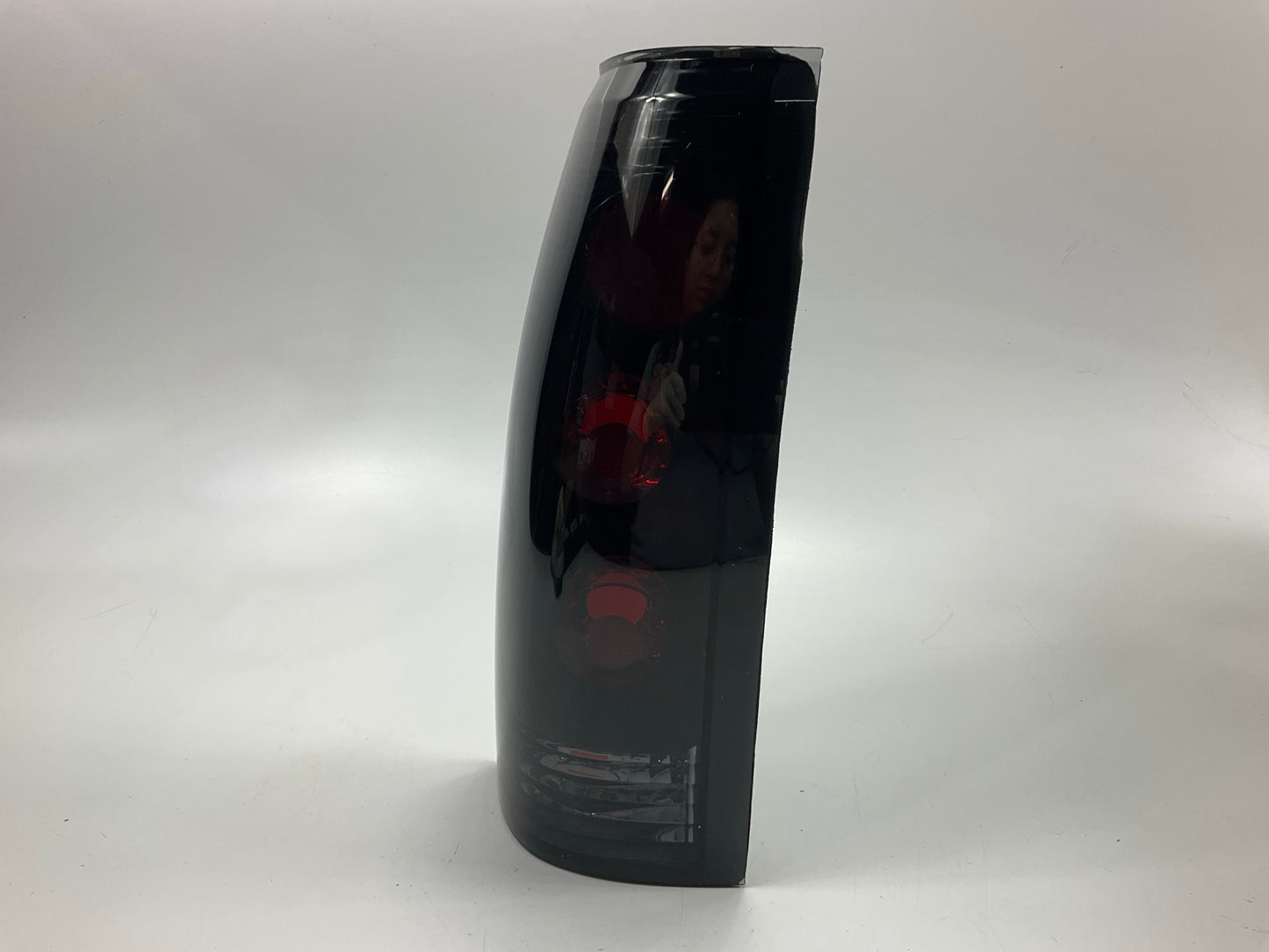 NEW AFTERMARKET CVT1096AH Altezza Black/Smoke Tail Light Lamps SET Left & Right