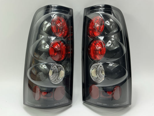 AFTERMARKET Rear Tail Brake Light Lamp Set (Black) For 2003-2006 Chevy Silverado