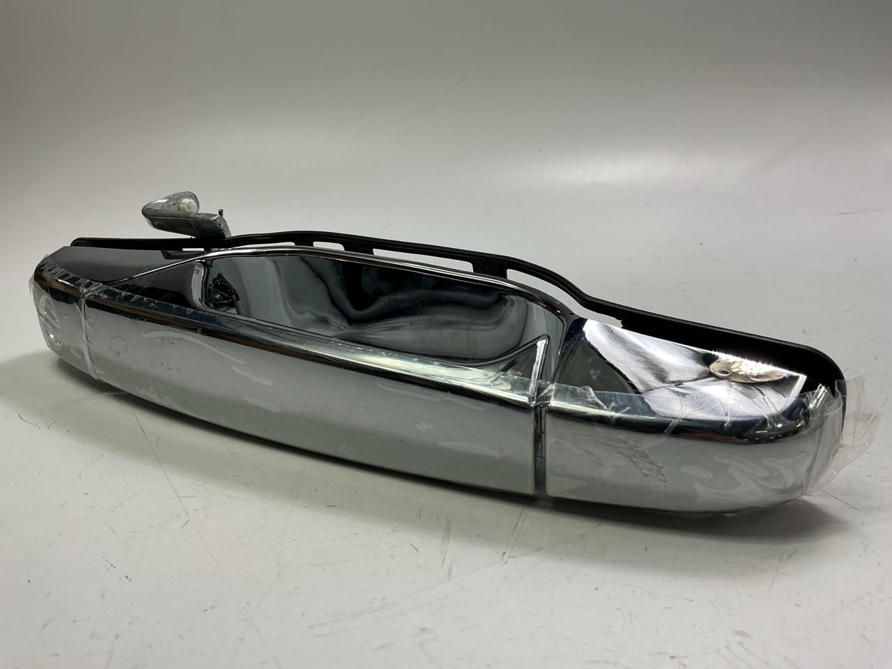 NEW AFTERMARKET Front Right Exterior Chrome Door Handle - GM-3545M-FR