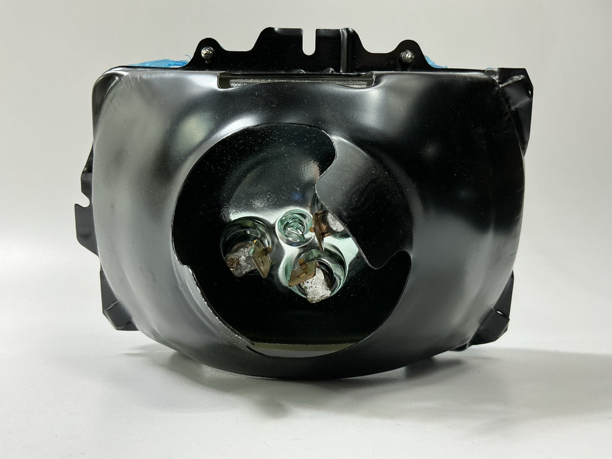 NEW AFTERMARKET Right Headlight Headlamp Low Beam - GM2501104
